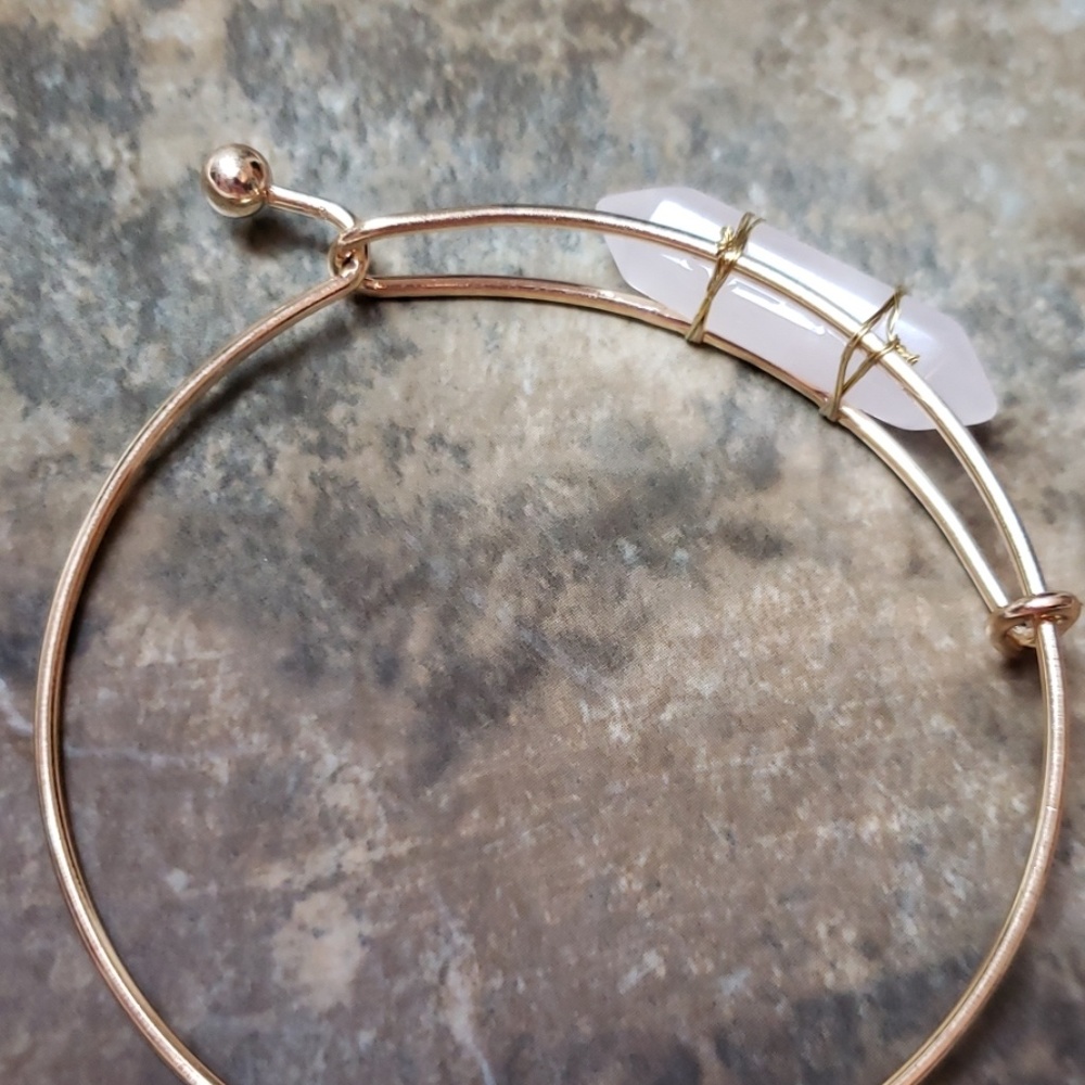 Adjustable Crystal Bracelet - Picture 4 of 8